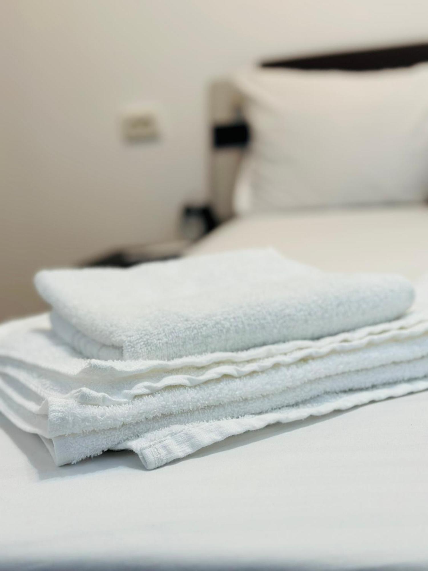 Chic Comfort 1Bdr With Landmark View - Concerthall 부쿠레슈티 외부 사진