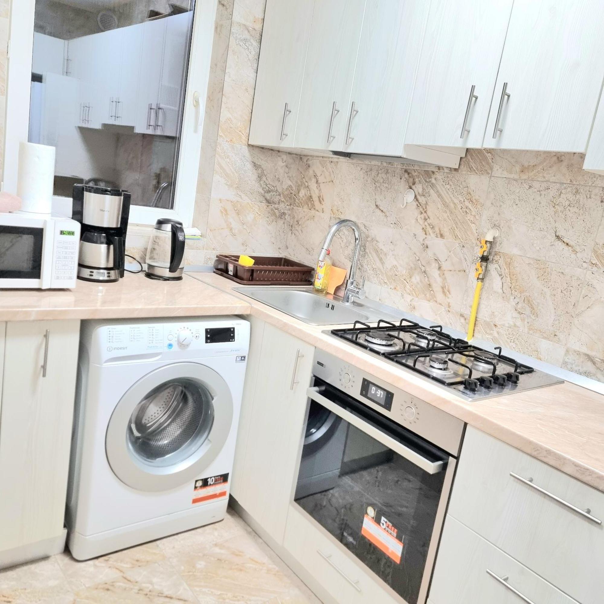 Chic Comfort 1Bdr With Landmark View - Concerthall 부쿠레슈티 외부 사진